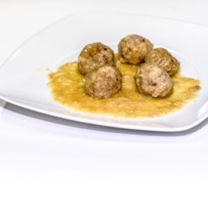 ALBÓNDIGAS GUISADAS (1 KG)
